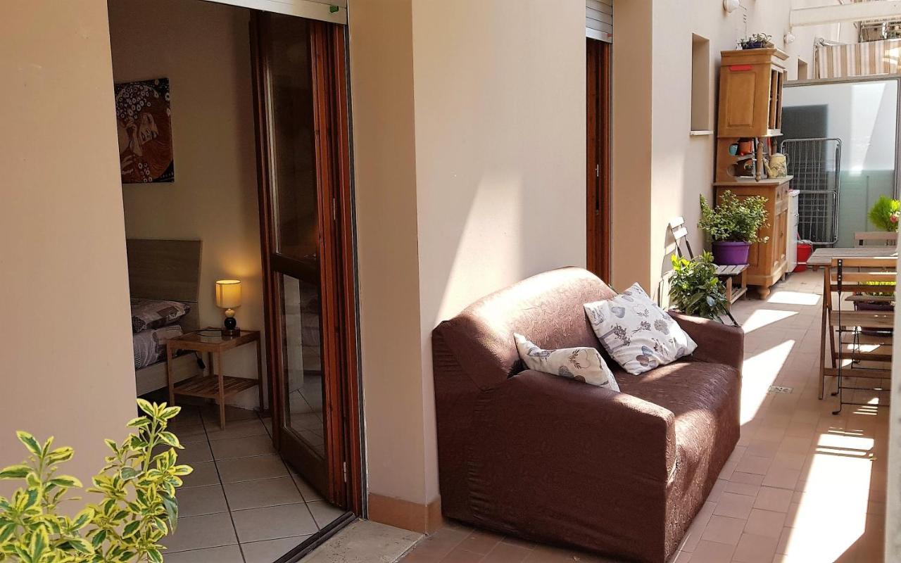 דירות פירנצה Palazzo Wanny Free Parking & Terrace מראה חיצוני תמונה